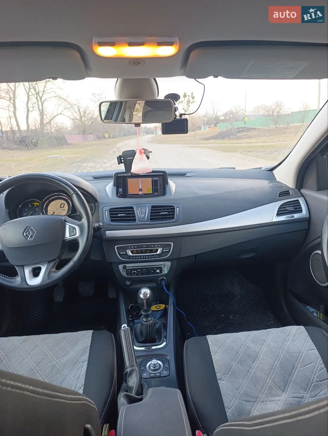 2012 Renault Megane - мініатюра 15
