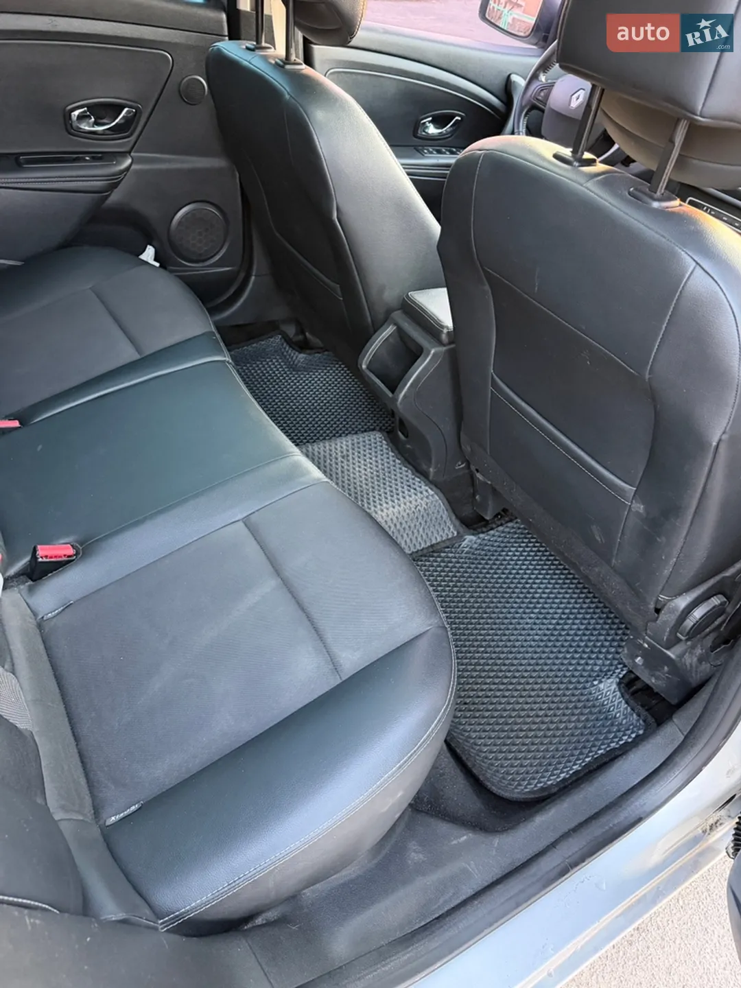2013 Renault Megane - мініатюра 16