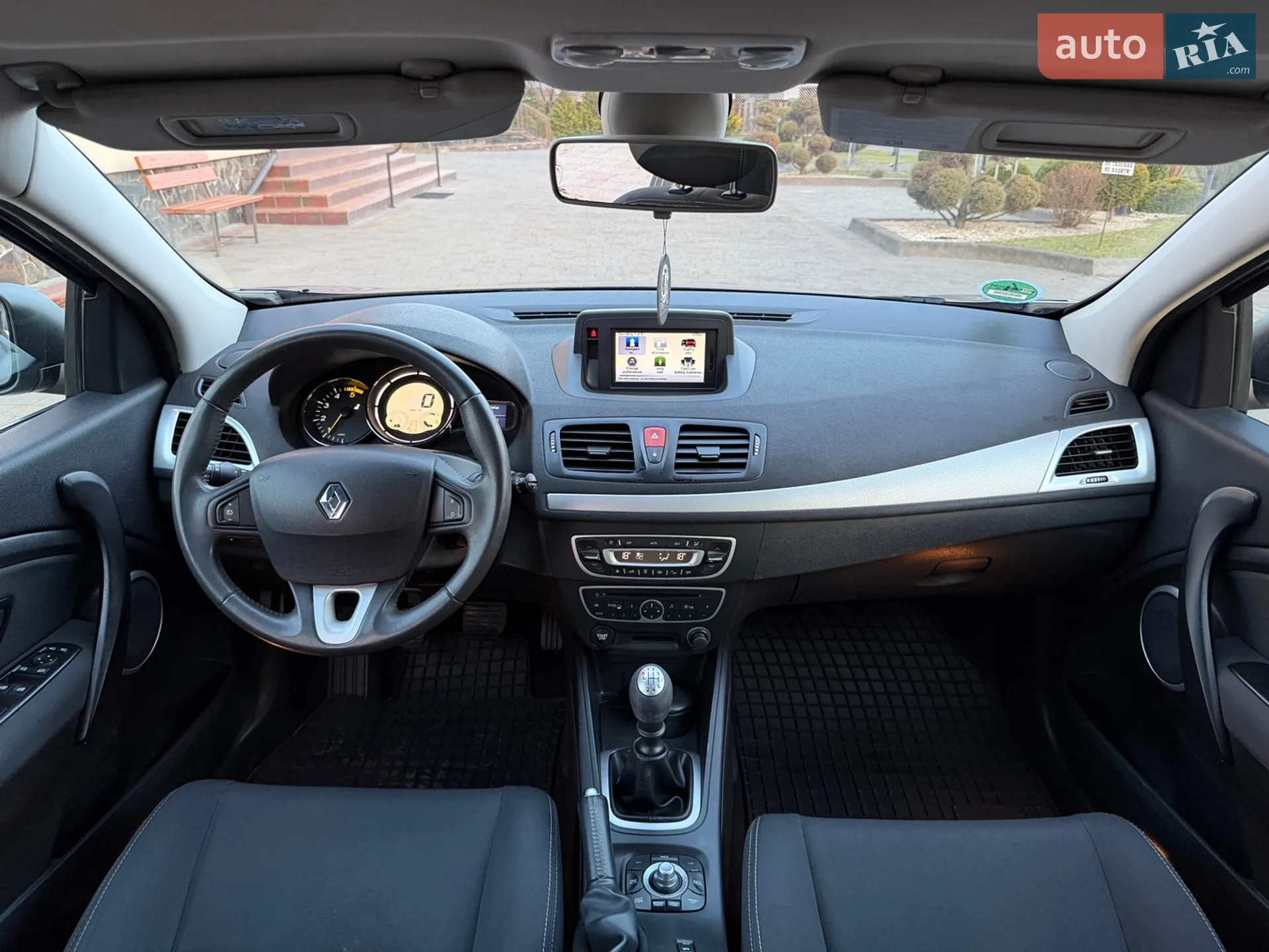 2010 Renault Megane - мініатюра 67