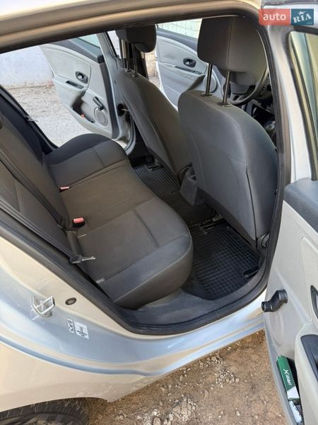 Хетчбек Renault Megane 2009 в Дніпрі фото 10 Хетчбек Renault Megane 2009 в Дніпрі