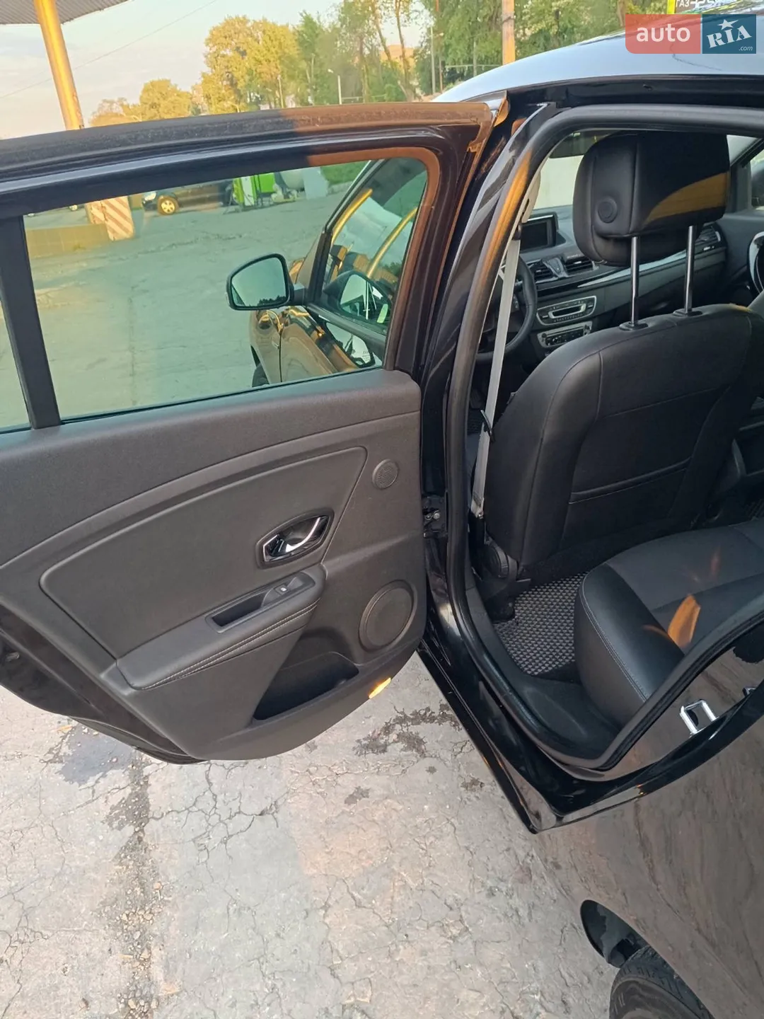 2012 Renault Megane - мініатюра 9