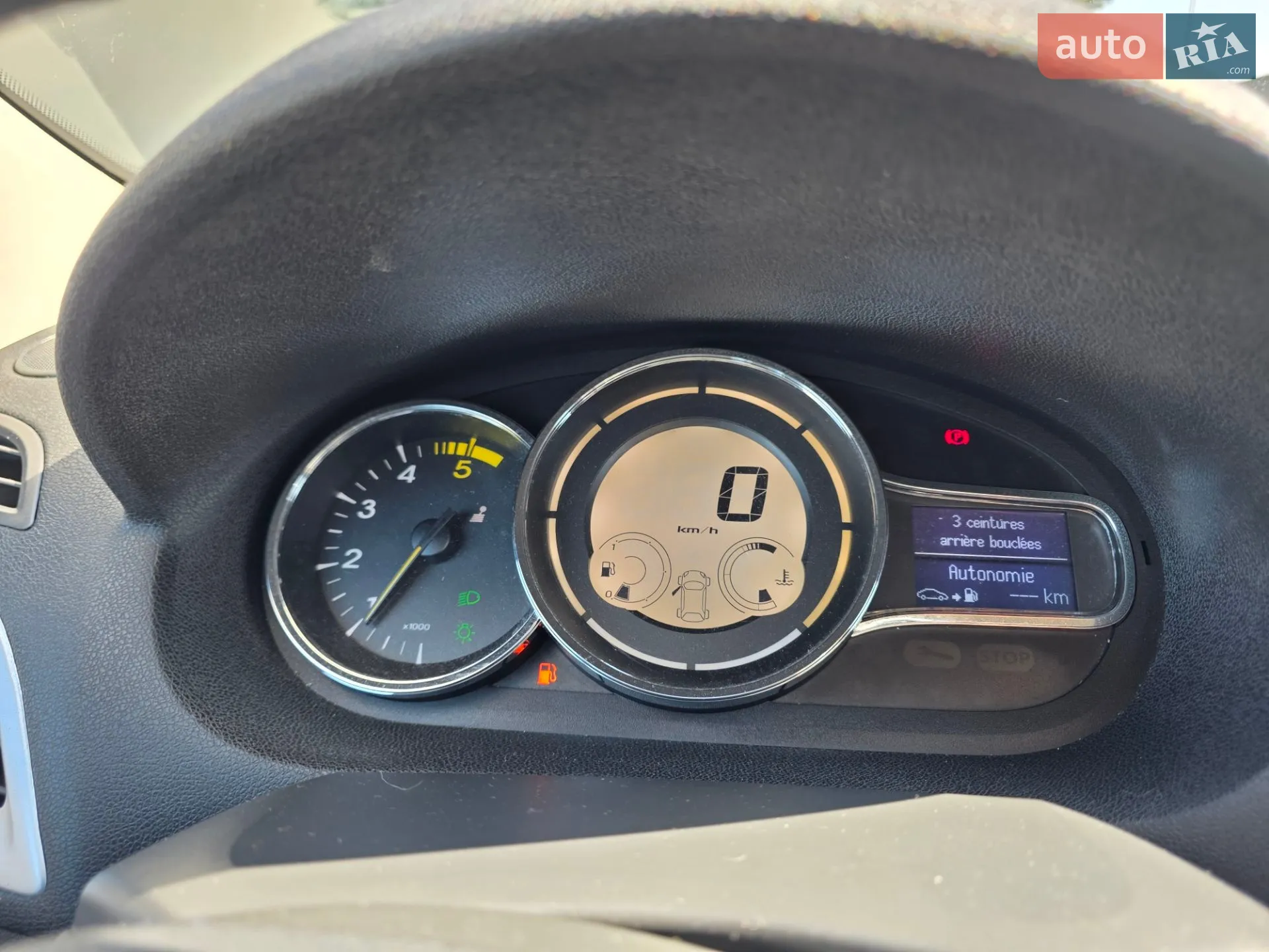 2014 Renault Megane - мініатюра 15