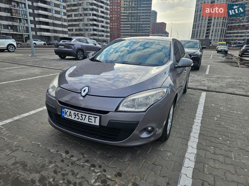 Renault Megane 2010 Renault Megane 2010