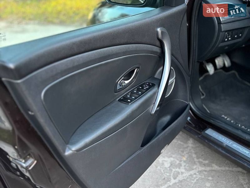 Универсал Renault Megane 2013 в Остроге фото 20 Универсал Renault Megane 2013 в Остроге