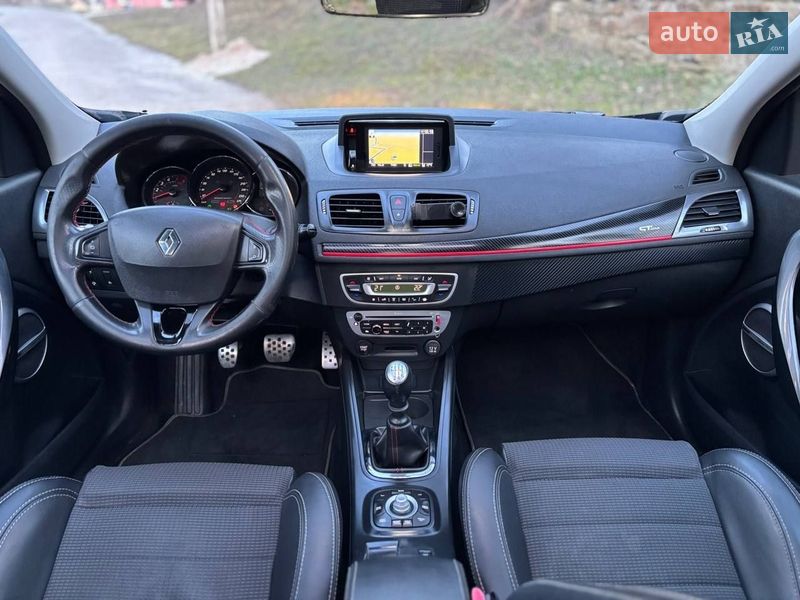 Универсал Renault Megane 2013 в Остроге фото 22 Универсал Renault Megane 2013 в Остроге