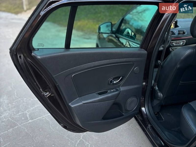 Универсал Renault Megane 2013 в Остроге фото 24 Универсал Renault Megane 2013 в Остроге