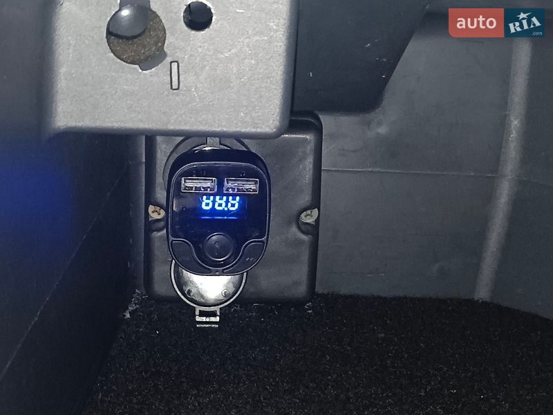 Хэтчбек Renault Megane 2004 в Киеве фото 24 Хэтчбек Renault Megane 2004 в Киеве