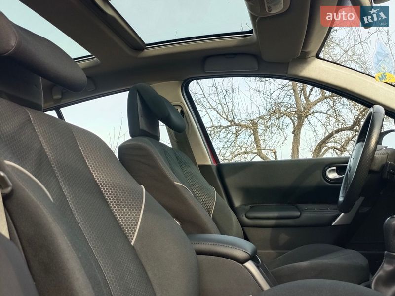 Хэтчбек Renault Megane 2004 в Киеве фото 39 Хэтчбек Renault Megane 2004 в Киеве