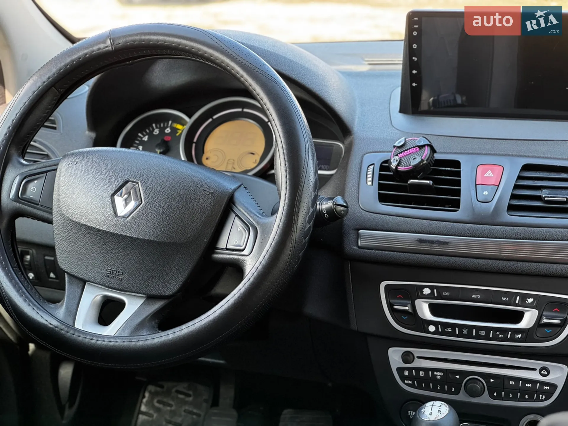 2010 Renault Megane - мініатюра 7