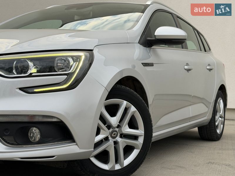Универсал Renault Megane 2019 в Луцке фото 7 Универсал Renault Megane 2019 в Луцке
