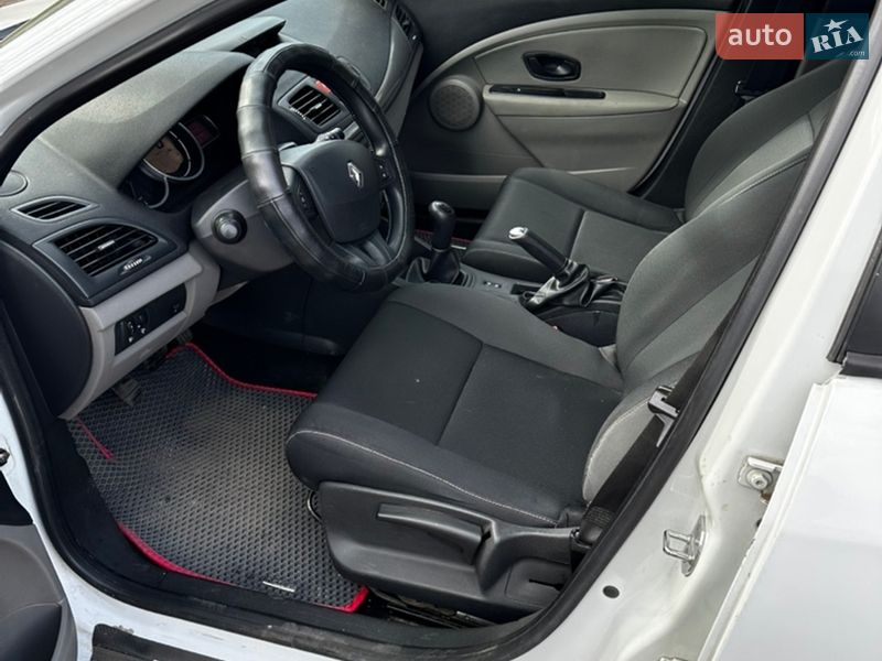 Универсал Renault Megane 2010 в Киеве