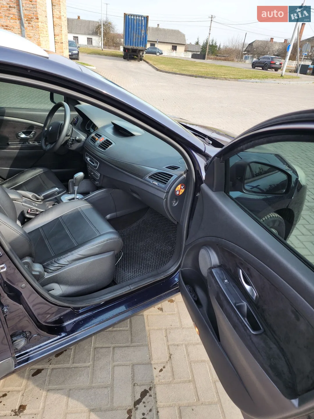 2010 Renault Megane - мініатюра 3