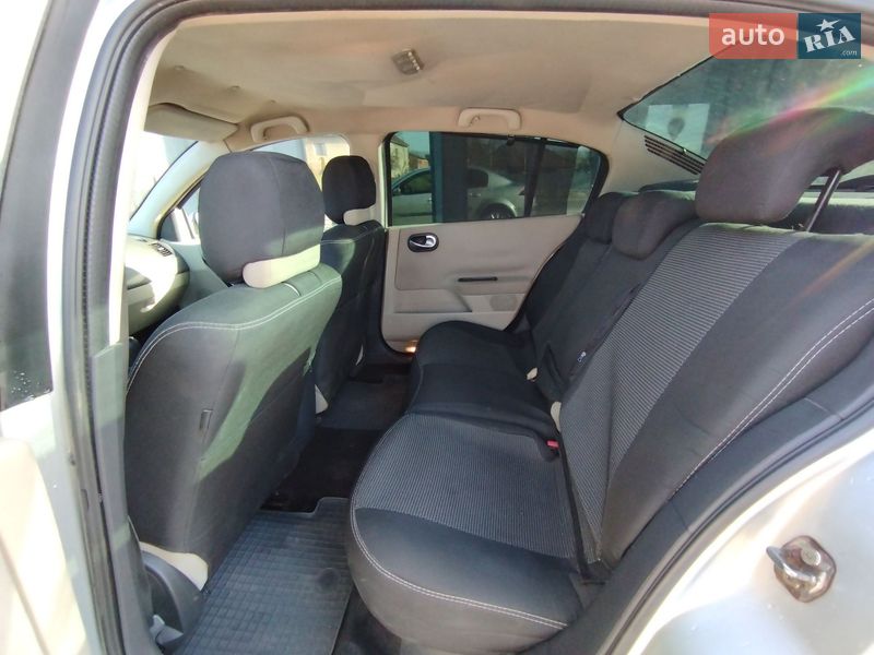 Седан Renault Megane 2006 в Білки фото 7 Седан Renault Megane 2006 в Білки