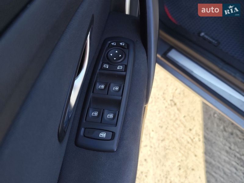 Универсал Renault Megane 2010 в Нетешине фото 8 Универсал Renault Megane 2010 в Нетешине
