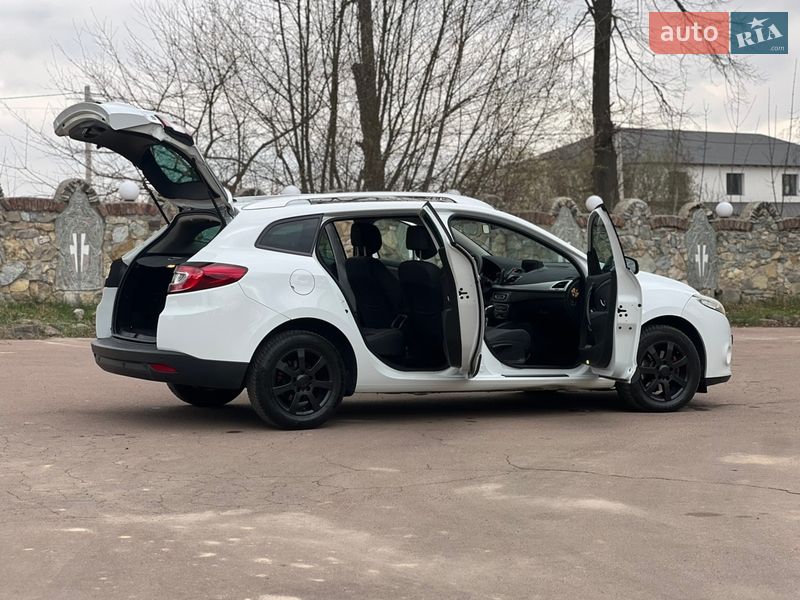 Универсал Renault Megane 2010 в Ивано-Франковске фото 20 Универсал Renault Megane 2010 в Ивано-Франковске