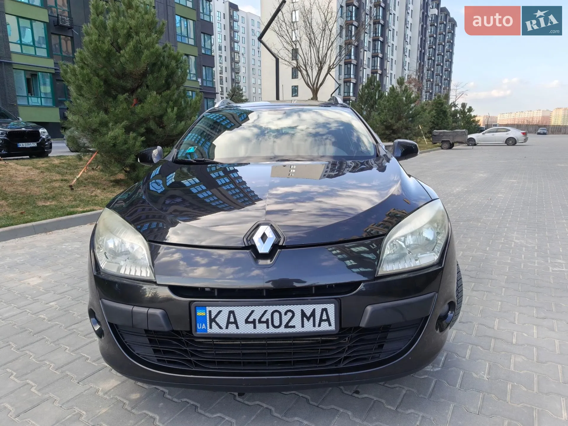 2010 Renault Megane - мініатюра 11