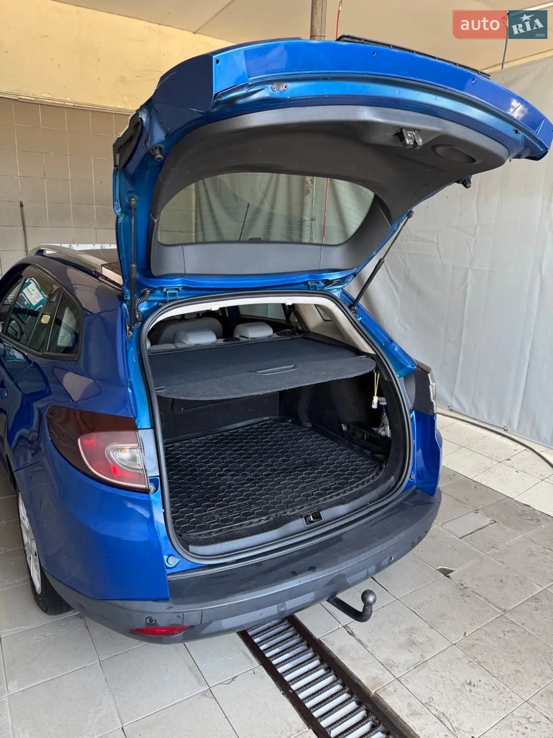 2010 Renault Megane - мініатюра 5