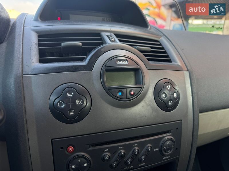 Седан Renault Megane 2007 в Киеве