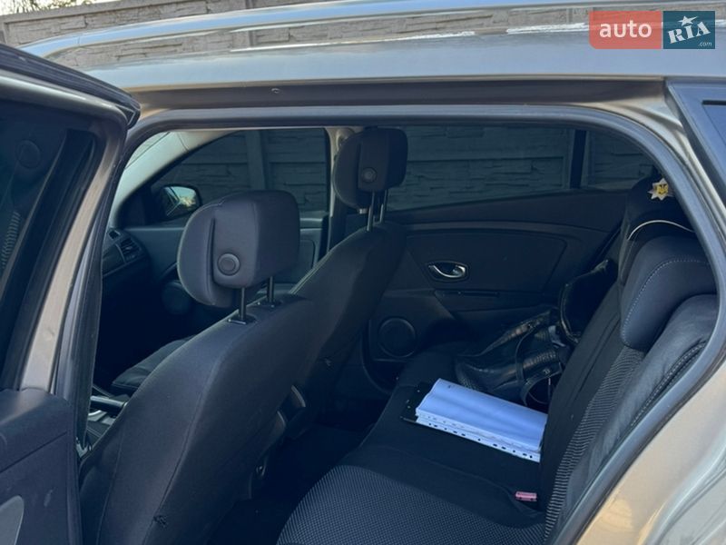 Универсал Renault Megane 2010 в Гайсине фото 16 Универсал Renault Megane 2010 в Гайсине