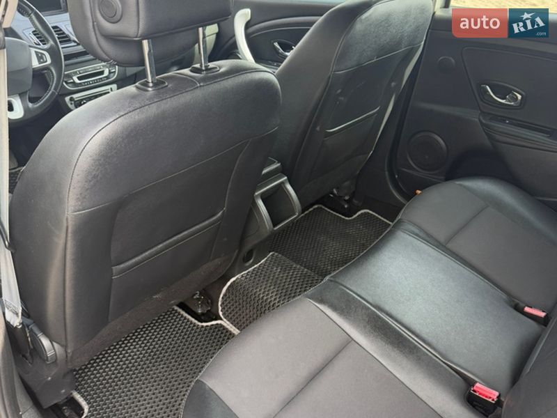 Универсал Renault Megane 2012 в Львове фото 16 Универсал Renault Megane 2012 в Львове