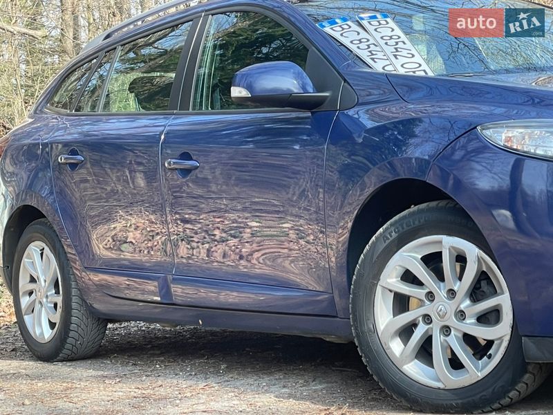 Универсал Renault Megane 2012 в Дрогобыче фото 28 Универсал Renault Megane 2012 в Дрогобыче