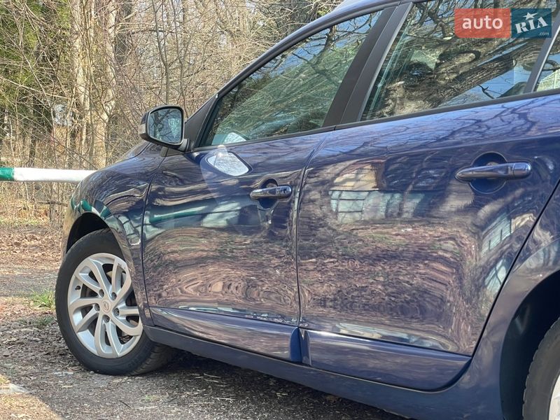 Универсал Renault Megane 2012 в Дрогобыче фото 51 Универсал Renault Megane 2012 в Дрогобыче