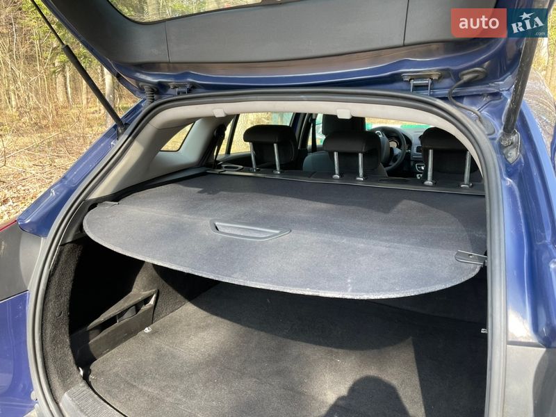 Универсал Renault Megane 2012 в Дрогобыче фото 73 Универсал Renault Megane 2012 в Дрогобыче