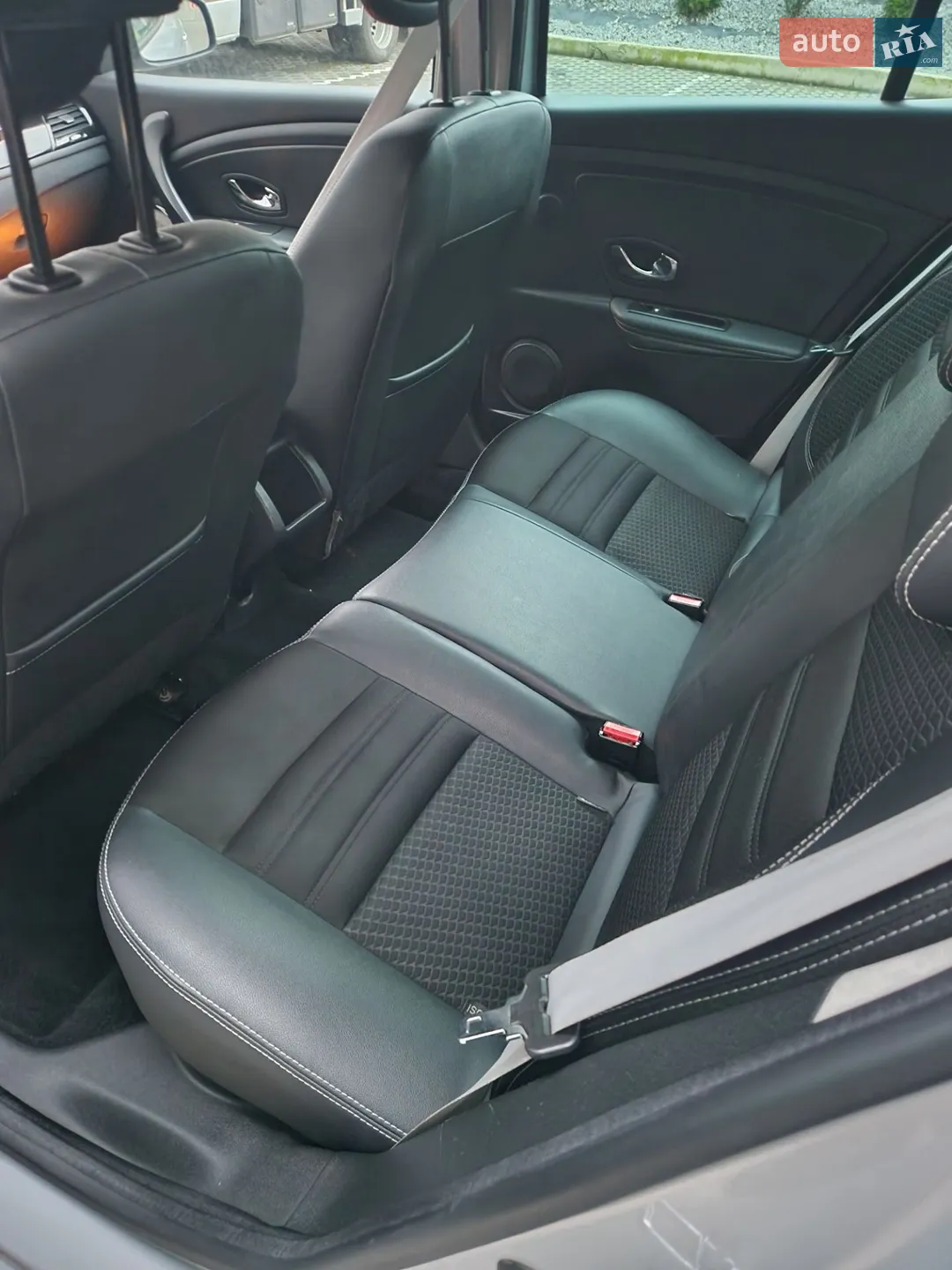2013 Renault Megane - мініатюра 21