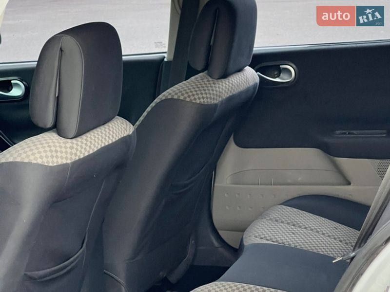 Универсал Renault Megane 2005 в Ровно фото 14 Универсал Renault Megane 2005 в Ровно