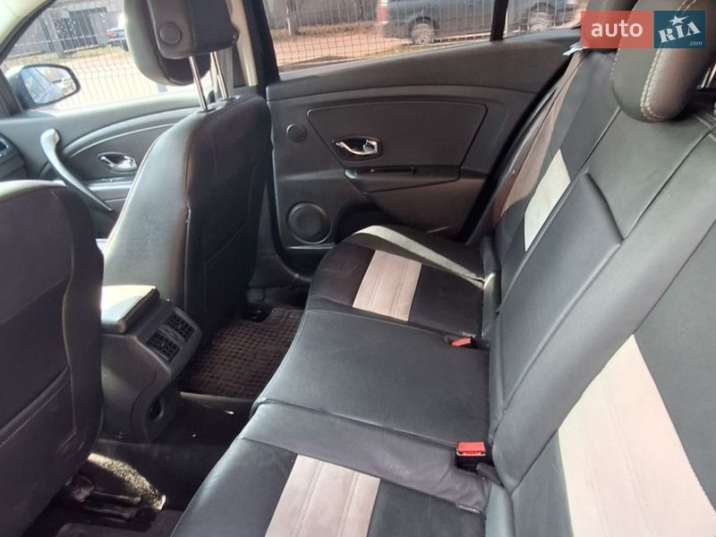 Универсал Renault Megane 2013 в Красилове фото 13 Универсал Renault Megane 2013 в Красилове