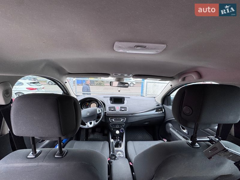 Универсал Renault Megane 2011 в Павлограде фото 11 Универсал Renault Megane 2011 в Павлограде