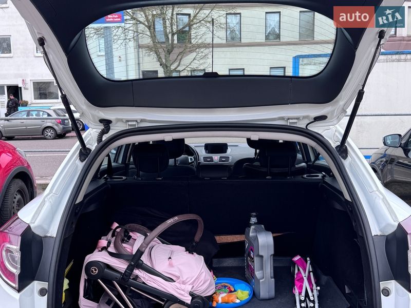 Универсал Renault Megane 2011 в Павлограде фото 14 Универсал Renault Megane 2011 в Павлограде