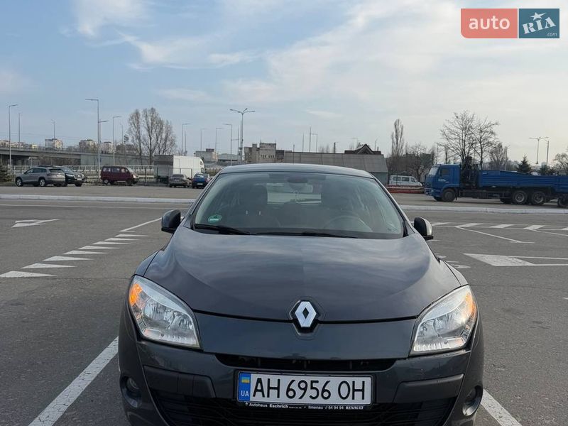 Хэтчбек Renault Megane 2008 в Киеве фото 2 Хэтчбек Renault Megane 2008 в Киеве