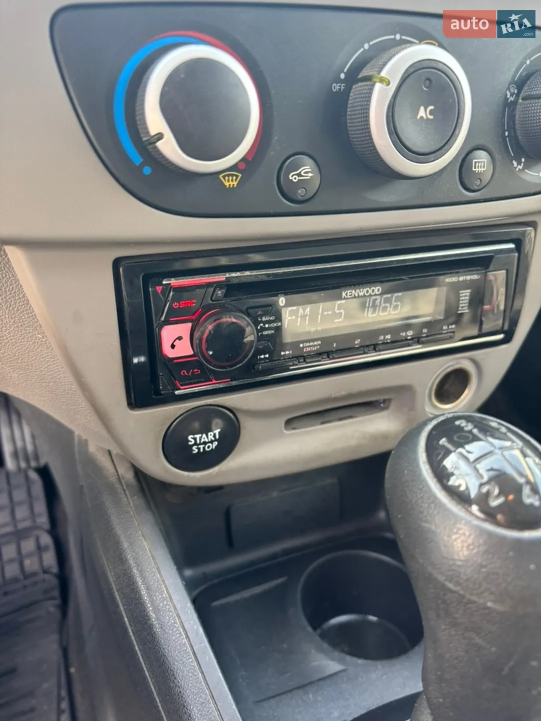 2010 Renault Megane - мініатюра 18