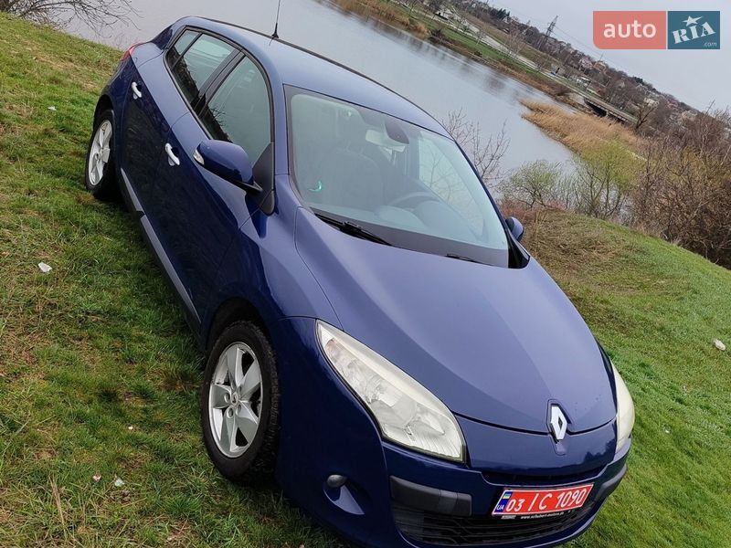 Хетчбек Renault Megane 2010 в Запоріжжі фото 8 Хетчбек Renault Megane 2010 в Запоріжжі