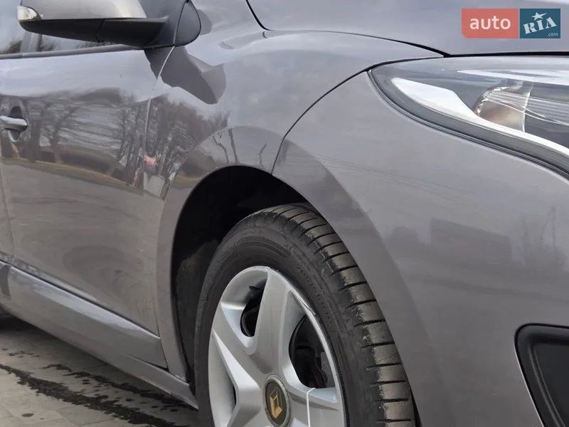 Renault Megane 2014 VIN VF1KZS00E50326802 фото оголошення 4 з 64