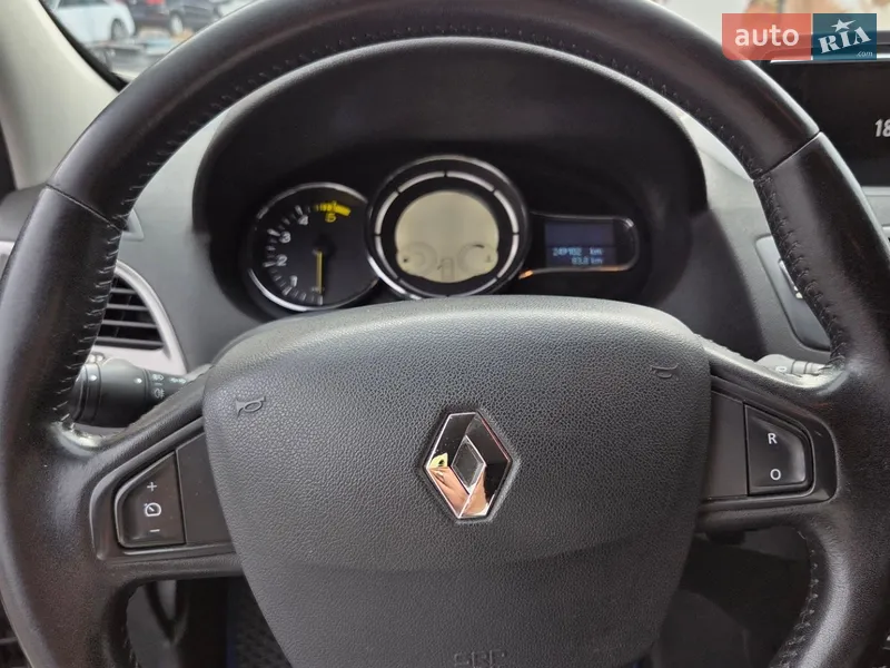 Renault Megane 2014 VIN VF1KZS00E50326802 фото оголошення 14 з 64