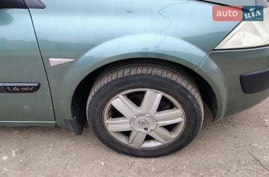 Седан Renault Megane 2004 в Киеве