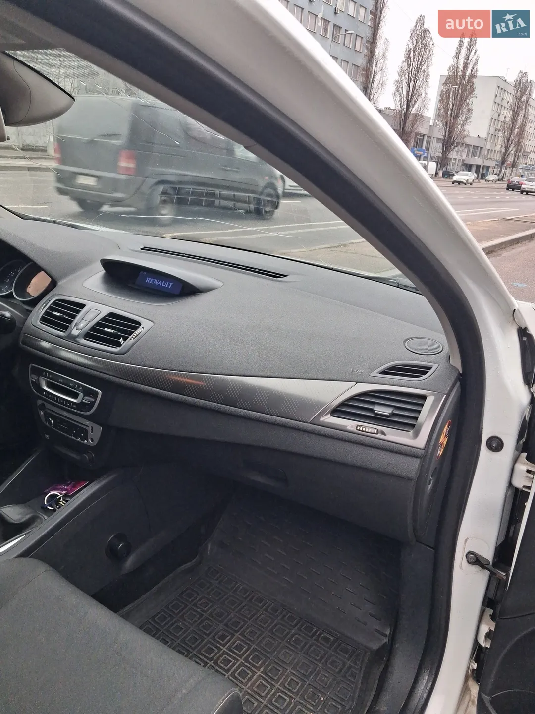 2012 Renault Megane - мініатюра 8