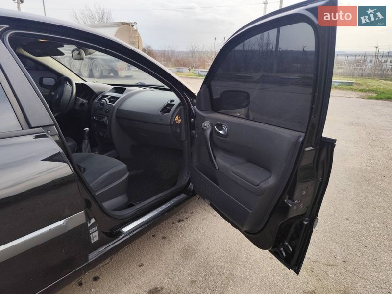 Седан Renault Megane 2003 в Шаргороде