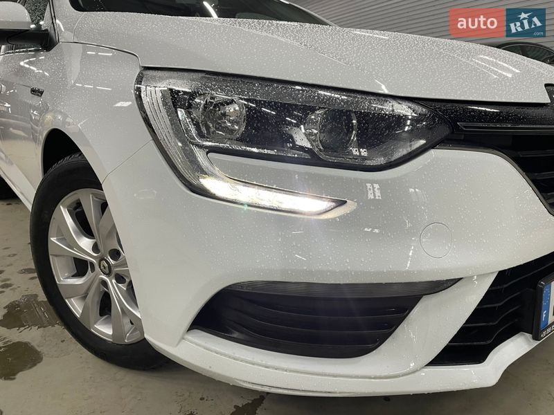 Універсал Renault Megane 2021 в Стрию