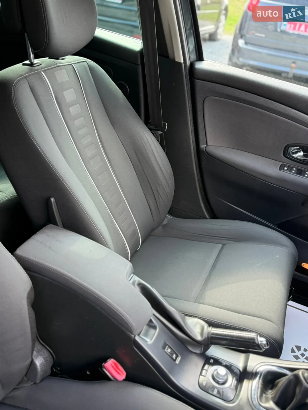 2012 Renault Megane - мініатюра 104