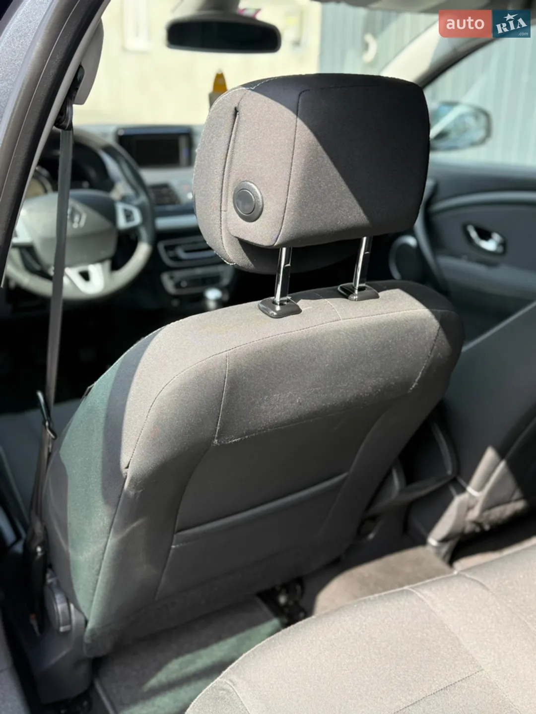 2012 Renault Megane - мініатюра 123