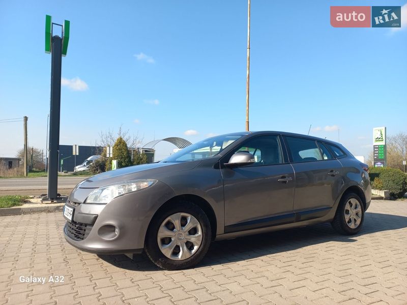 Универсал Renault Megane 2010 в Снятине