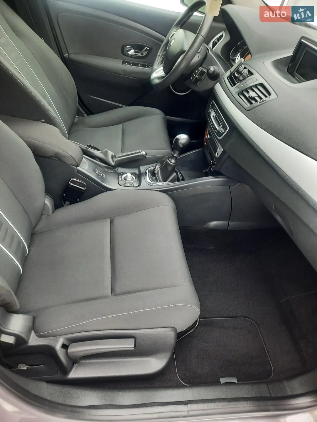 2012 Renault Megane - мініатюра 21