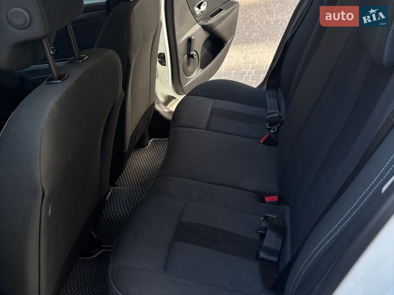 Хетчбек Renault Megane 2014 в Києві