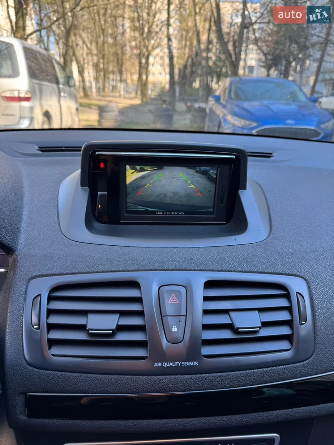 2013 Renault Megane - мініатюра 12