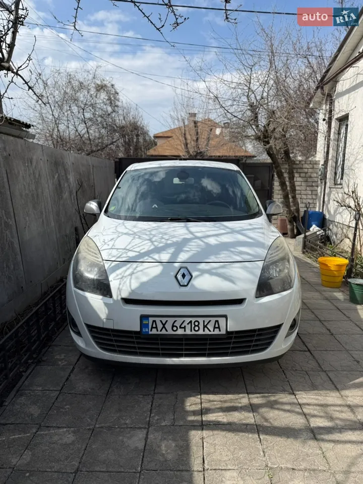 2012 Renault Megane - мініатюра 43
