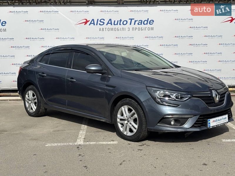 Седан Renault Megane 2017 в Киеве