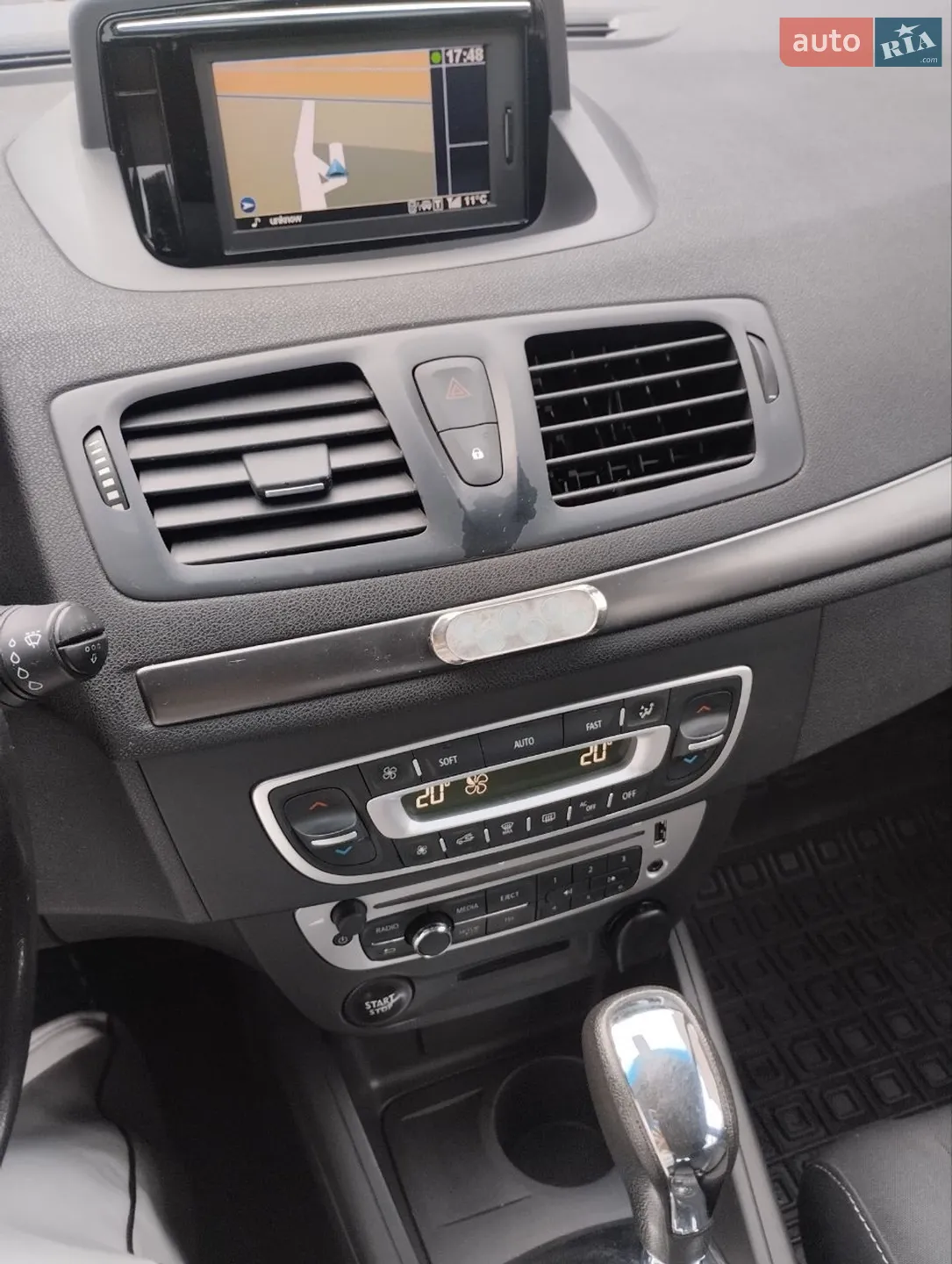 2013 Renault Megane - мініатюра 8